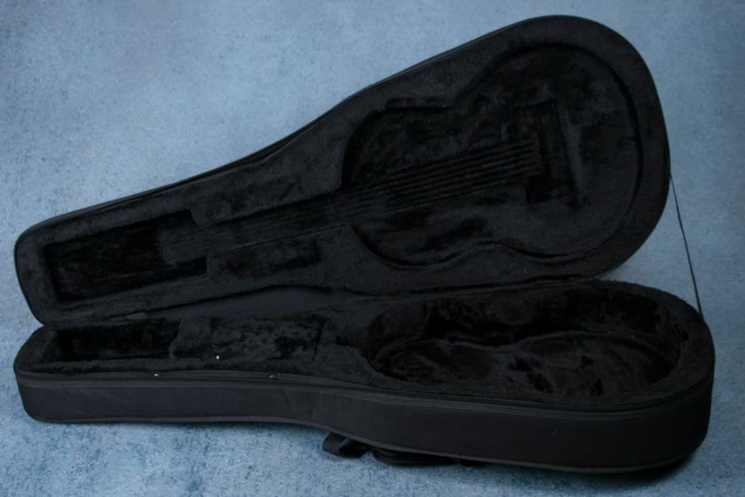 Aria JH-200 Jose Antonio Classical Guitar w/Case - Preowned