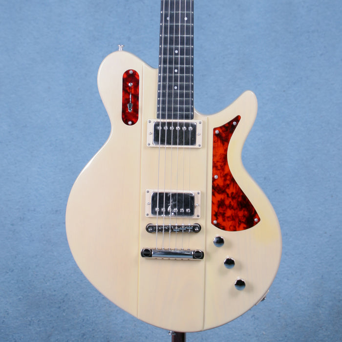 Eastman Juliet Solid Body Electric Guitar B-Stock - Pomona Blonde - P2300561B
