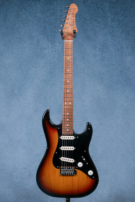 Patrick Eggle 96 Vintage SSS Light Relic Electric Guitar - 3 Tone Sunburst - 31118