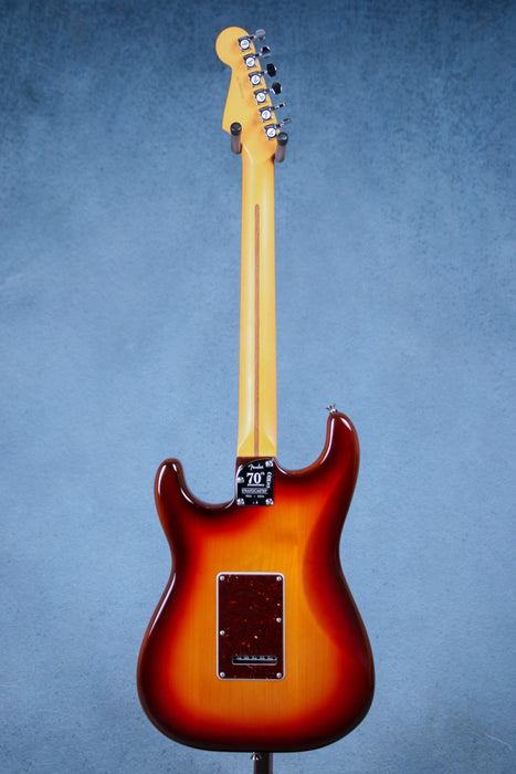 Fender 70th Anniversary American Professional II Stratocaster - Comet Burst - US23051232