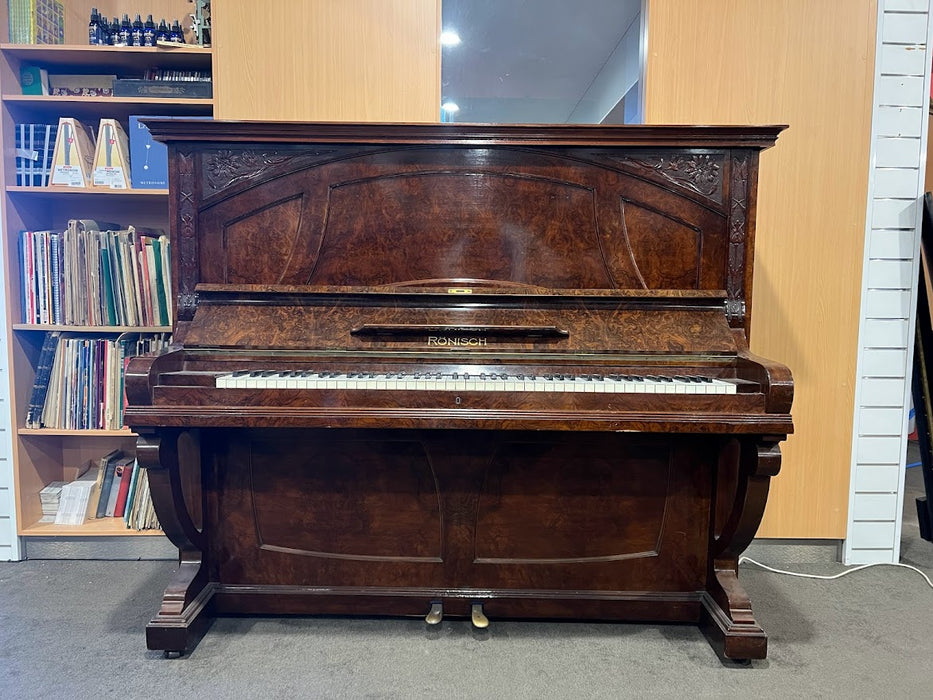 Ronisch 135cm Preowned Upright Piano 39272 - Mahogany