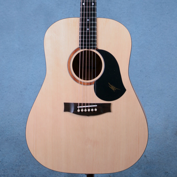 Maton S60 Dreadnought Acoustic Guitar w/Case - 11878