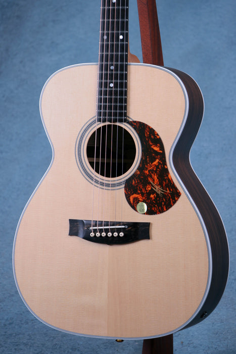 Maton ER90 Traditional Acoustic Electric Guitar - 915