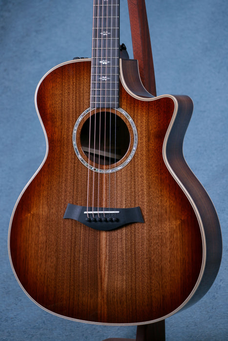 Taylor Custom Limited Edition Walnut Grand Auditorium Acoustic Electric Guitar - 1207203015