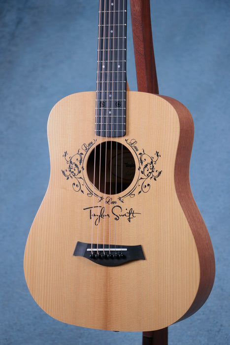 Taylor TSBTe Taylor Swift Signature Baby Acoustic - 2202064014