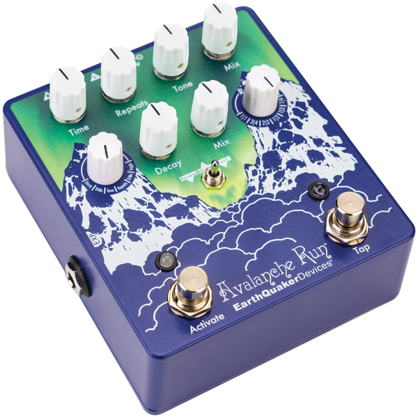 EarthQuaker Devices Limited Edition Avalanche Run Aurora Borealis Stereo Delay And Reverb With Tap Tempo V2 Effects Pedal