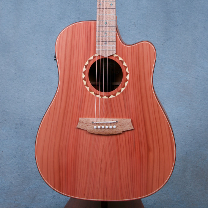 Cole Clark FL2EC Redwood Myrtle Acoustic Electric Guitar - 221042611
