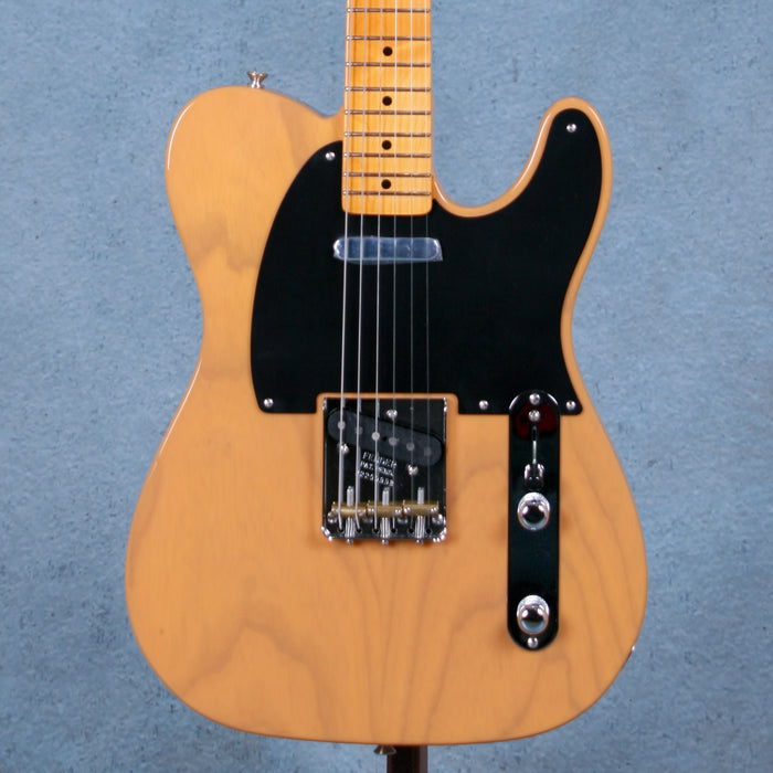 Fender American Vintage II 1951 Telecaster Maple Fingerboard Electric Guitar - Butterscotch Blonde - V2209998
