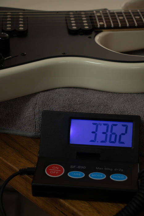 Tom Anderson Guardian Angel Player Electric Guitar - Olympic White - Serial Number: 08-02-25M