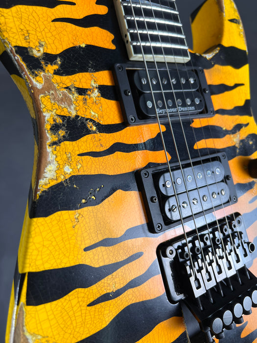 Jackson Custom Shop Dinky DK 2H FR w/Case - Time Tested Tiger - Preowned