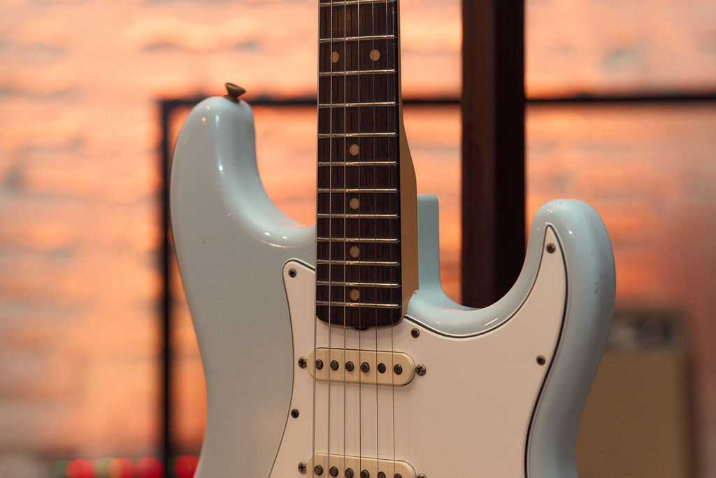 Fender Custom Shop Masterbuilt Dennis Galuszka 60's Stratocaster Journeyman Relic - Sonic Blue