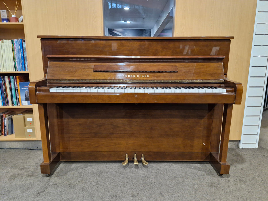 Young Chang U111 111cm Preowned Upright Piano 801180 - Polished Walnut