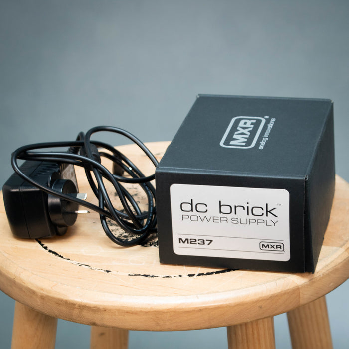 Dunlop M237 DC Brick Power Supply w/Box - Preowned