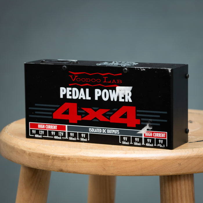 Voodoo Lab 4x4 Pedal Power Supply - Preowned