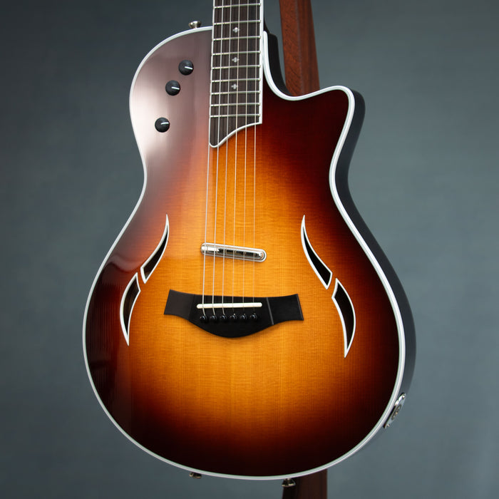 Taylor 2019 T5z Standard w/Case - Tobacco Sunburst - Preowned
