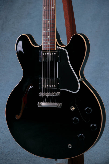 Gibson ES-335 2011 Semi Hollow Body Electric Guitar w/Case - Black - Preowned