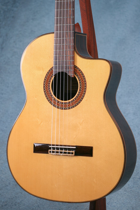 Katoh MG80SCE Classical Guitar - Preowned