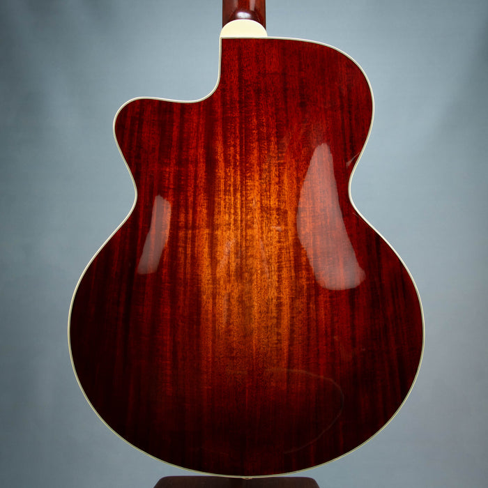 Eastman 2013 AR605CE Archtop Hollowbody Electric Guitar w/Case - Classic Finish - Preowned - DWmusic