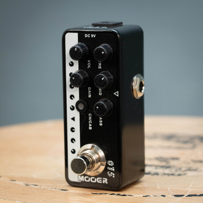 Mooer Brown Sound 015 Micro Preamp Pedal w/Box - Preowned