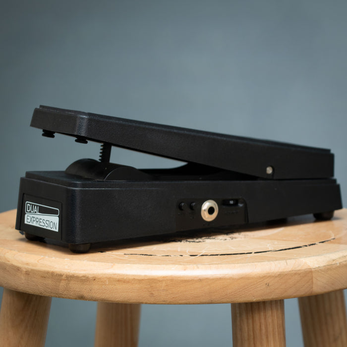 Electro-Harmonix Analogue Dual Expression Pedal w/Box - Preowned