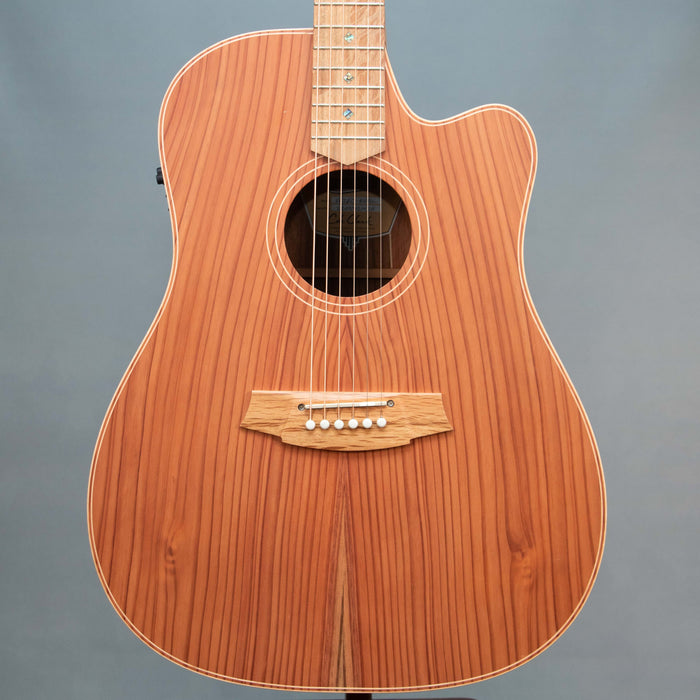 Cole Clark FL2EC-RDBL Acoustic Electric Guitar w/Case - Preowned