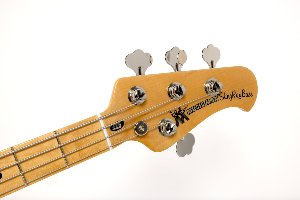 Ernie Ball Music Man Retro 70s StingRay Bass Bass Guitar - White