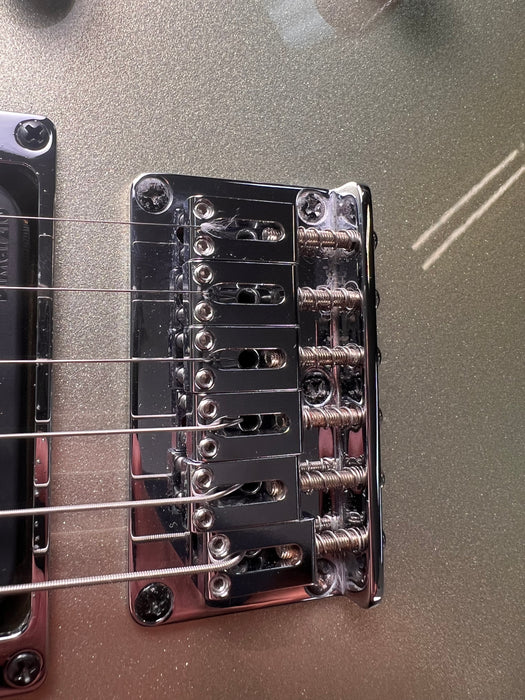 Ibanez 2008 JS1600 Joe Satriani Signature w/Case - Premium Silver - Preowned