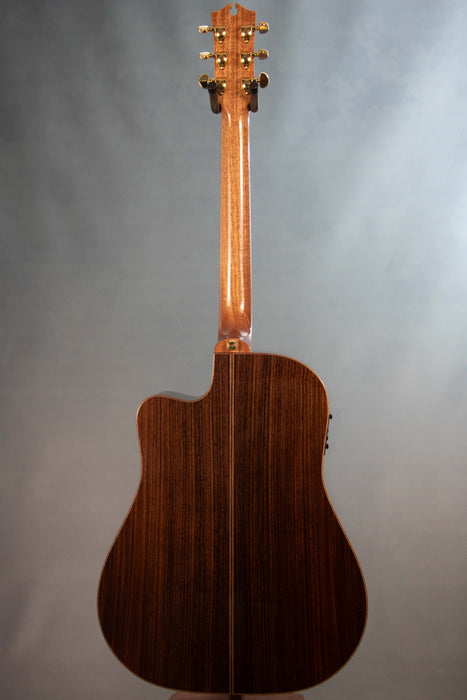 Maton Messiah EM100C Dreadnought Acoustic Electric Guitar w/Case - Preowned