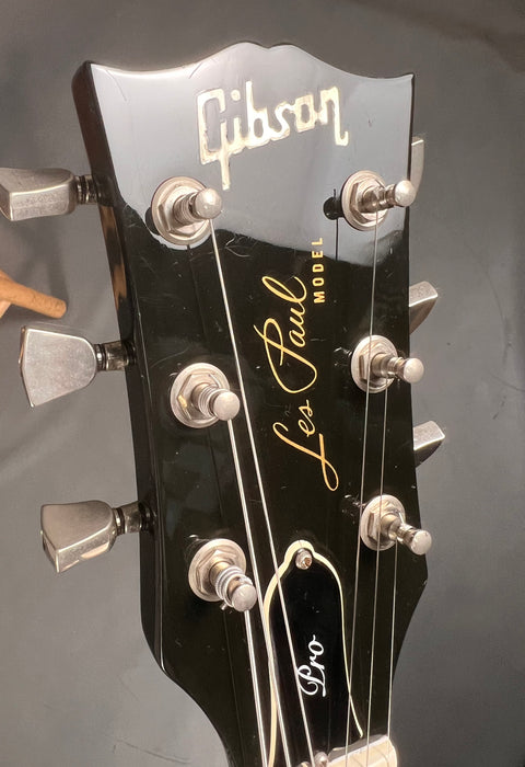 Gibson 1980 Les Paul Pro Deluxe w/Case - Ebony - Preowned