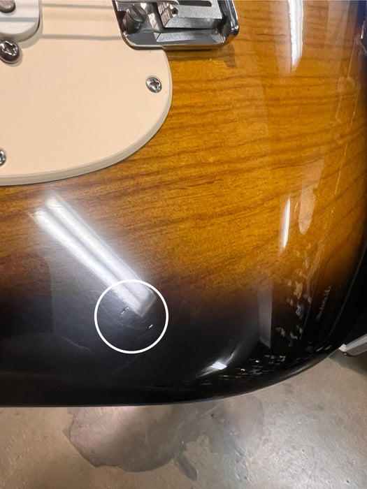 Fender 50th Anniversary American Stratocaster w/Case - 2 Colour Sunburst - Preowned