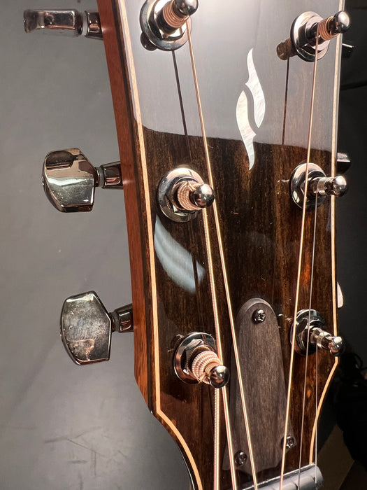 Taylor 2022 814ce Grand Auditorium w/Case - Preowned