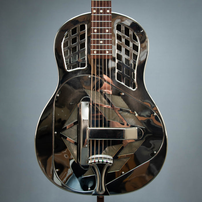 Amistar Style 1 Tricone Handmade Resonator w/Case - Preowned