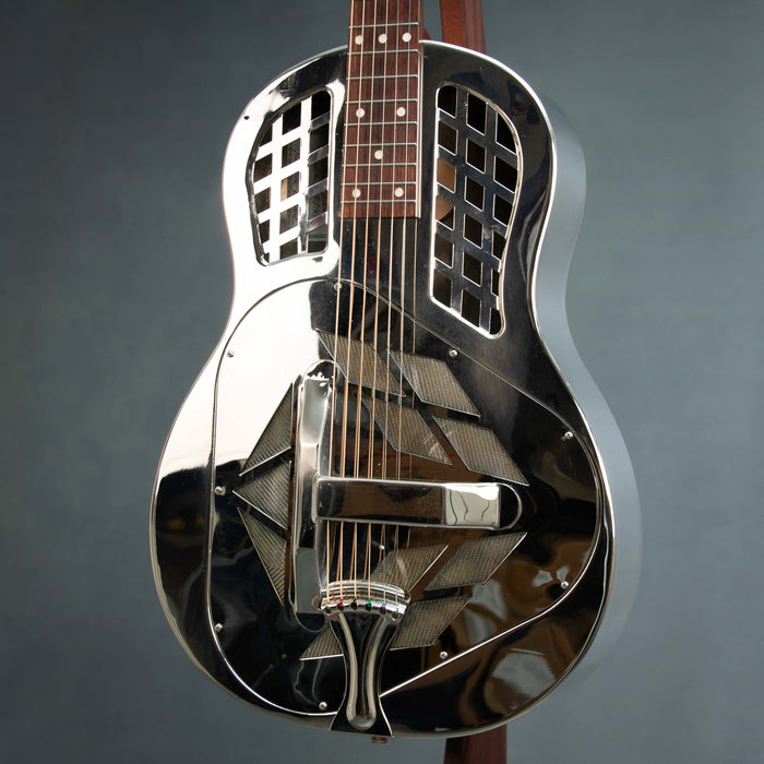 Amistar Style 1 Tricone Handmade Resonator w/Case - Preowned