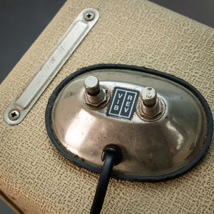 Fender 2005 Limited Edition '65 Deluxe Reverb Combo - Cream - Preowned