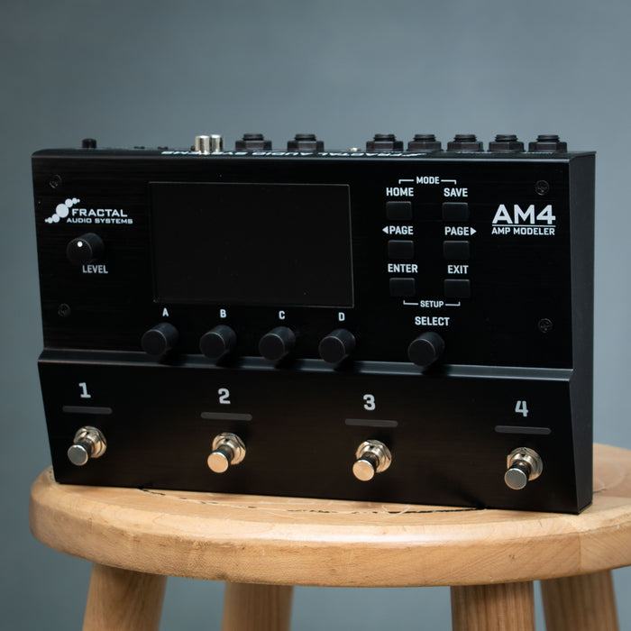 Fractal Audio AM4 Amp Modeler w/Box - Preowned