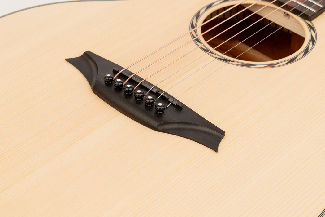 Bromo BAA8S Mini Jumbo Acoustic Guitar w/Bag