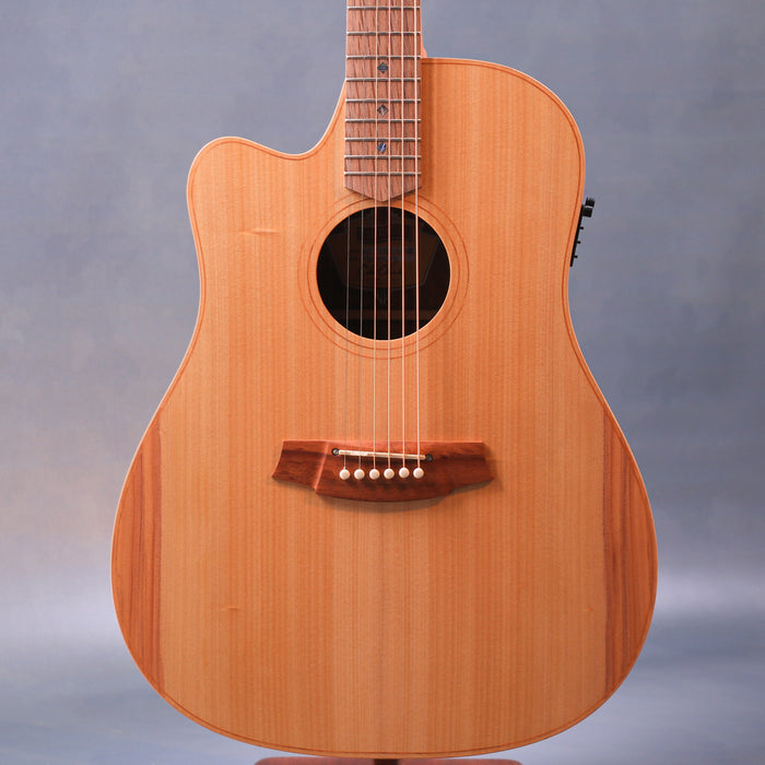 Cole Clark FL2EC-LH-BB Left Handed Touring Series Dreadnought Acoustic Electric Guitar - 231042272