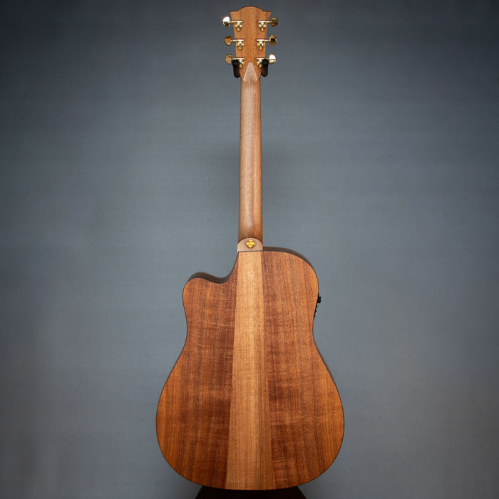 Cole Clark FL2EC-BLBLR Touring Series Dreadnought