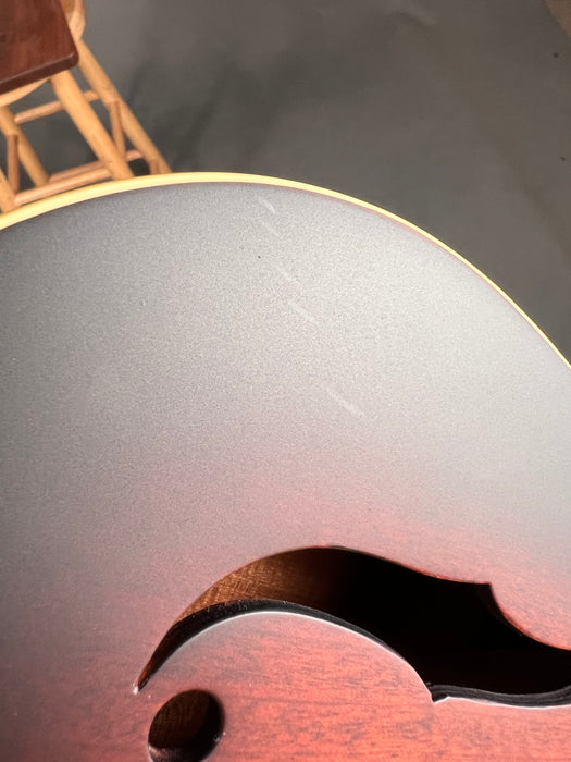 Gretsch G9220 Bobtail Round-Neck Acoustic Electric Resonator - 2-Color Sunburst - B-Stock - CAXR251441B
