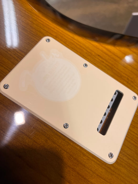 Fender 50th Anniversary American Stratocaster w/Case - 2 Colour Sunburst - Preowned