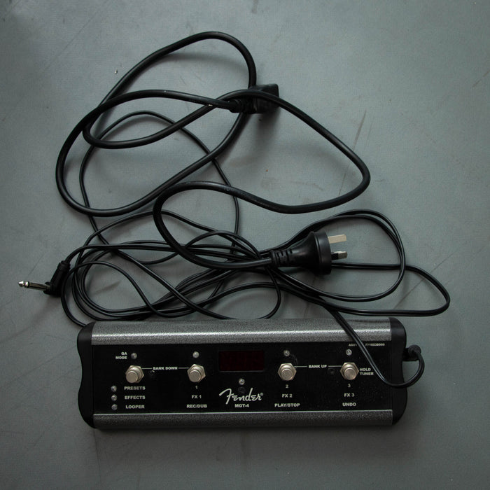 Fender Mustang GT100 Guitar Combo Amp w/Footswitch - Preowned