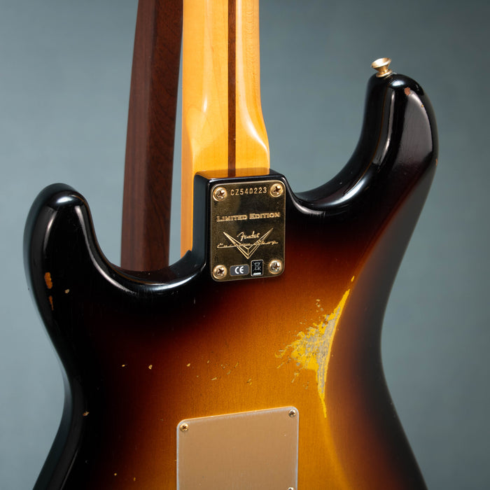 Fender Custom Shop 2019 1957 Stratocaster Relic/Closet Classic w/Case - Faded Aged Wide Fade 2 Tone Sunburst - Preowned