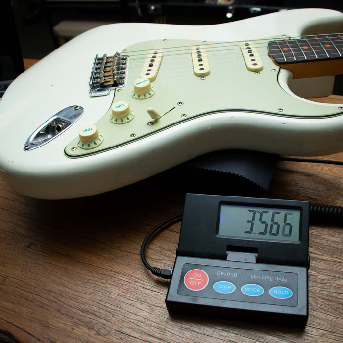 Fender Custom Shop 2023 1964 Stratocaster Journeyman Relic w/Case - Aged Olympic White - Preowned