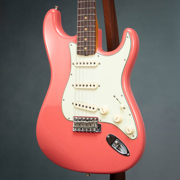 Fender Custom Shop Late 62 Stratocaster Journeyman Relic w/Case - Faded Fiesta Red - Preowned