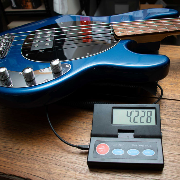 Ernie Ball Music Man 2013 StingRay 4 H 3EQ Fretless w/Case - Blue Pearl - Preowned