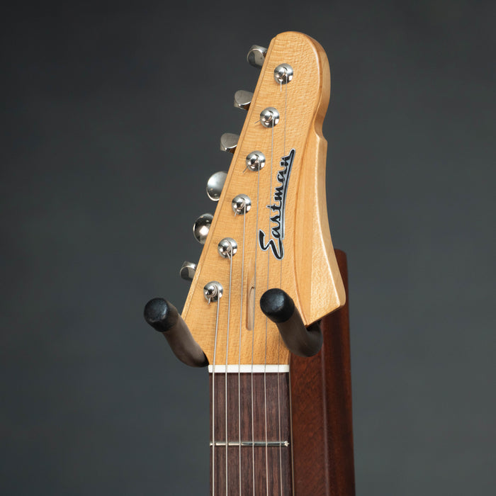 Eastman FullerTone DC 62 Double Cut Electric Guitar - Ice Blue Metallic - B-STOCK - F2500392