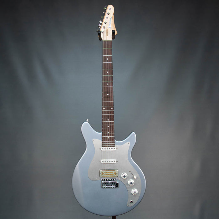 Eastman FullerTone DC 62 Double Cut Electric Guitar - Ice Blue Metallic - B-STOCK - F2500392