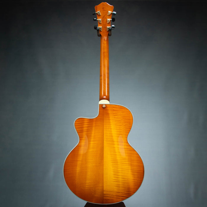 Eastman AR805CE-GB Hollow Body Electric Guitar - Goldburst - L2600959
