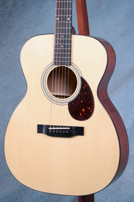 Eastman E10OM Orchestra Acoustic Guitar - M2143865