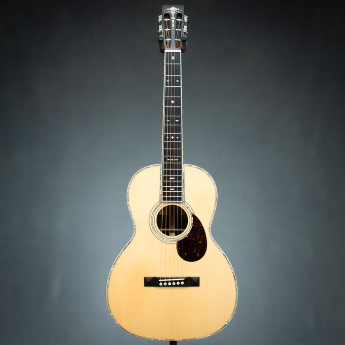 Eastman E40OO 00 Acoustic Guitar - Clearance - M2219137